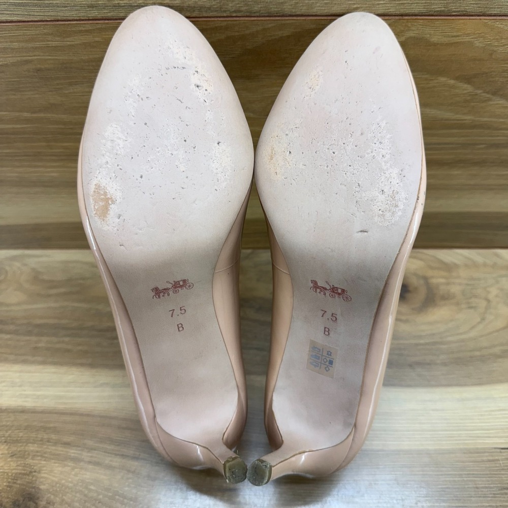 Coach Devon Pumps Womens 7.5 Nude Camel Patent Leather Mid Heel - Picture 9 of 11